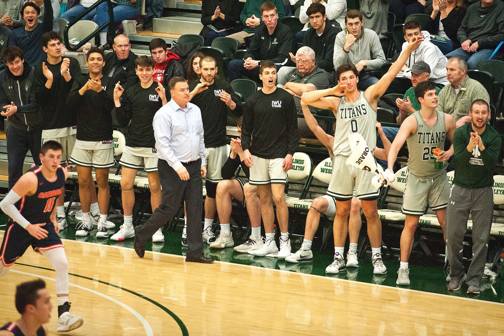 020220-blm-spt-15iwuhoops